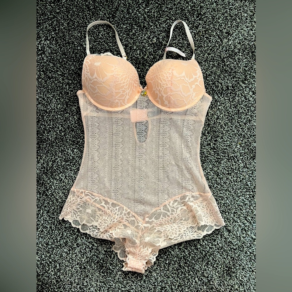 Daisy Fuentes size XL